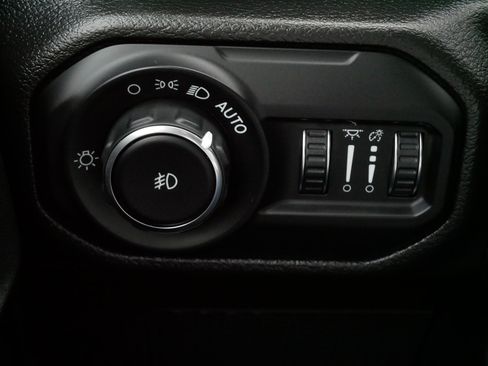 Used 2022 Jeep Wrangler Unlimited Sport AWD/4WD image 27