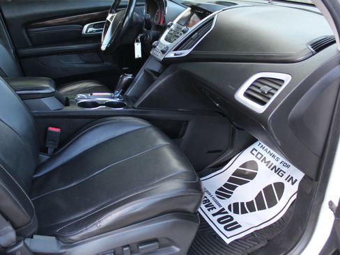 Used 2017 GMC Terrain Denali image 16