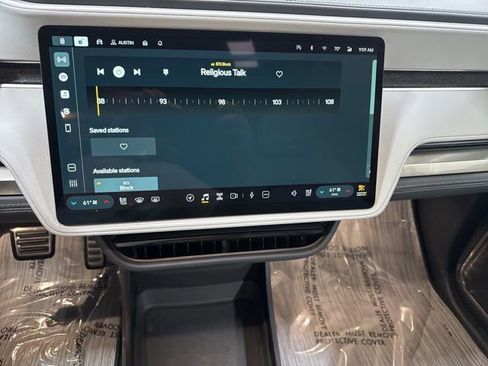 Used 2023 Rivian R1S Adventure AWD/4WD image 21