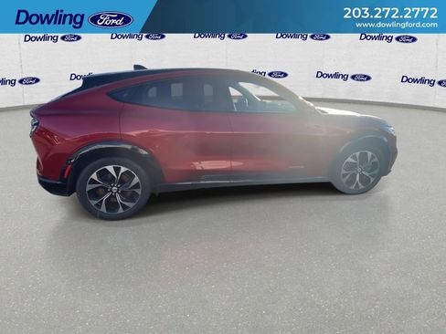 Used 2021 Ford Mustang Mach-E Premium image 3