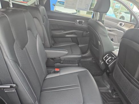 Used 2022 Kia Sorento SX AWD/4WD image 48