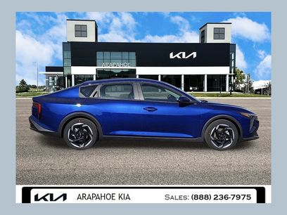 New 2025 Kia K4 EX