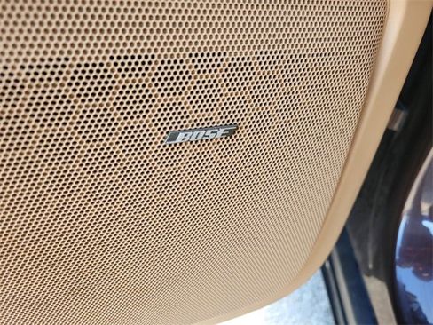 Used 2017 Porsche Cayenne Platinum Edition image 20