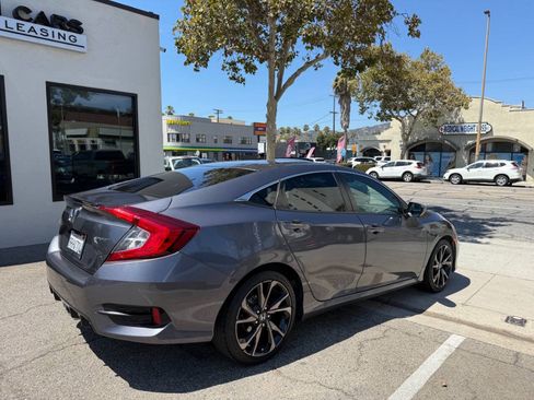 Used 2020 Honda Civic Sport image 9