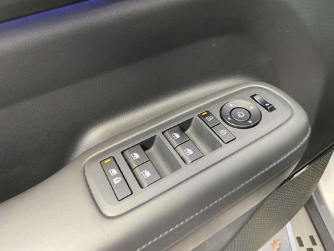 Used 2025 Hyundai Santa Fe Calligraphy image 18