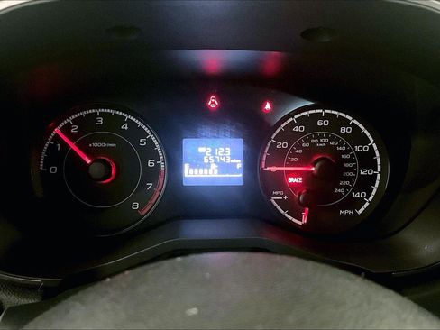 Used 2018 Subaru Crosstrek 2.0i Premium image 19