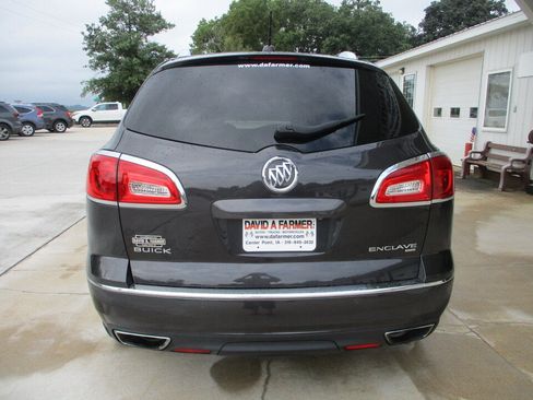 Used 2017 Buick Enclave Leather AWD/4WD image 5