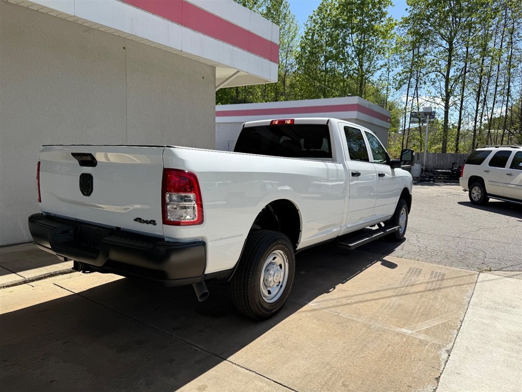 Used 2024 RAM 2500 Tradesman w/ Special Service Vehicle Group AWD/4WD image 3