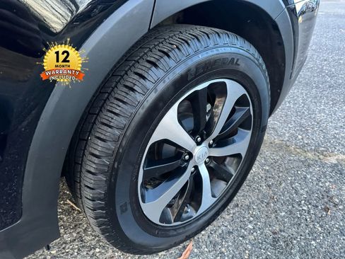 Used 2016 Kia Sorento EX image 33
