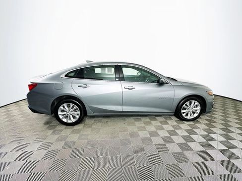 Used 2024 Chevrolet Malibu LT FWD image 13