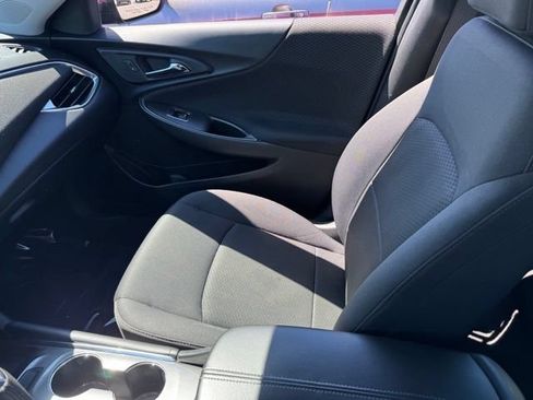 Used 2016 Chevrolet Malibu LT FWD image 21