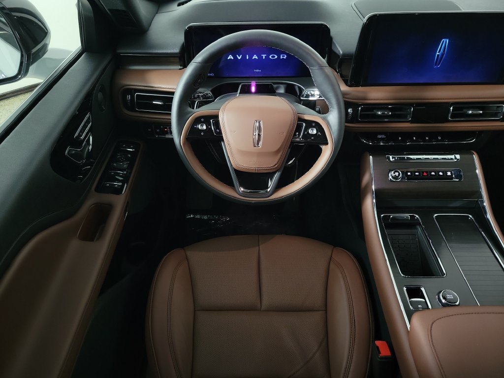 New 2027 Lincoln Aviator Reserve RWD image 10