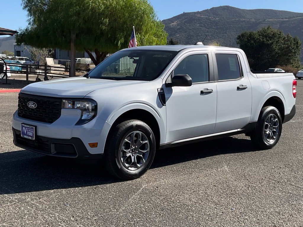 New 2026 Ford Maverick XLT FWD image 2
