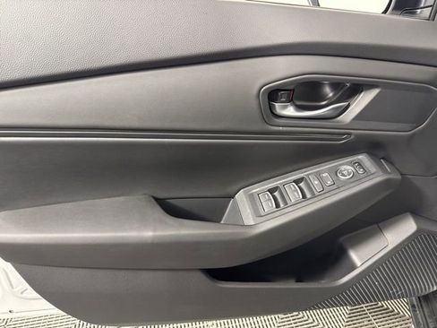 New 2025 Honda Accord SE image 18