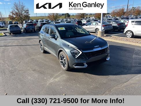 Certified 2025 Kia Sportage EX w/ Premium Package image 7