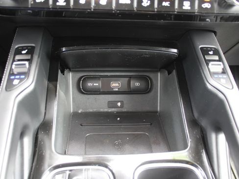Used 2022 Kia Telluride SX w/ SX Prestige Package AWD/4WD image 43
