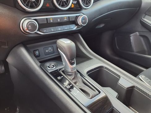 Used 2025 Nissan Sentra S image 9