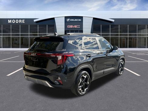 Used 2025 Kia Seltos S image 6