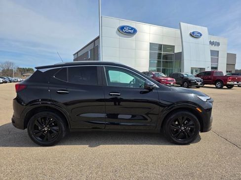 Used 2024 Buick Encore GX Sport Touring FWD image 26