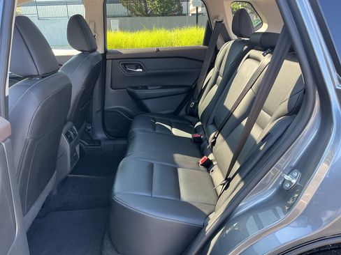 Certified 2023 Nissan Rogue SL w/ SL Premium Package AWD/4WD image 25