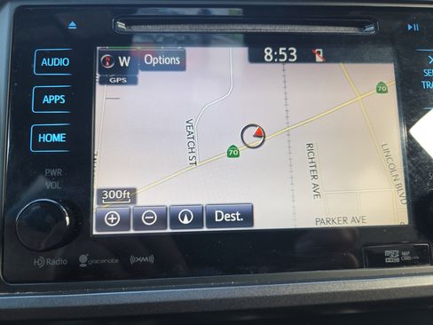 Used 2019 Toyota Tacoma TRD Off-Road w/ Technology Package AWD/4WD image 19