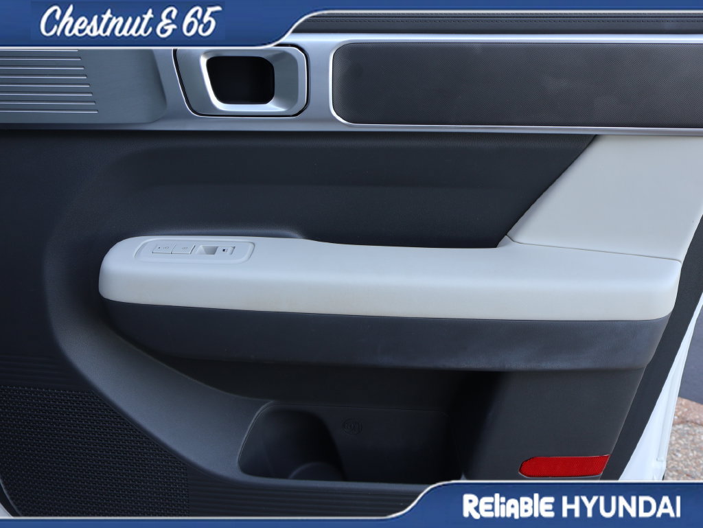 Used 2024 Hyundai Santa Fe SE FWD image 8