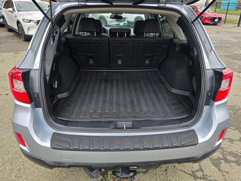 Used 2015 Subaru Outback 2.5i Limited image 15