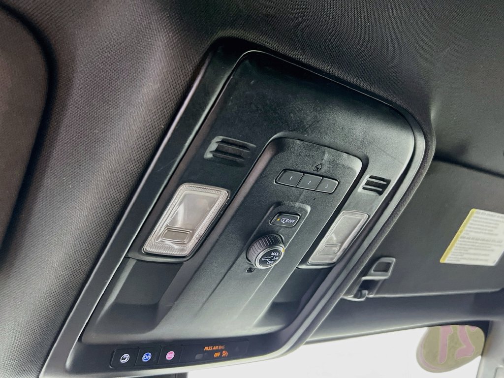 Used 2021 Chevrolet Tahoe Z71 AWD/4WD image 18