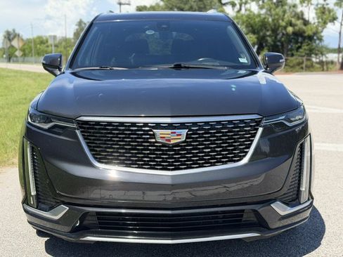 Used 2020 Cadillac XT6 Premium Luxury FWD image 8