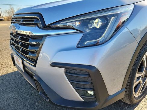 Used 2025 Subaru Ascent Limited image 10