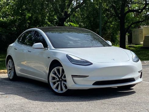 Used 2020 Tesla Model 3 Long Range AWD/4WD image 5