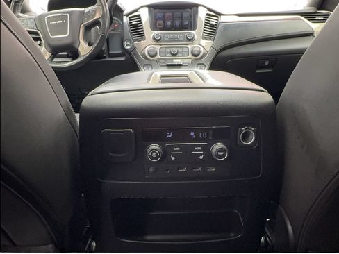 Used 2019 GMC Yukon XL Denali w/ Denali Ultimate Package RWD image 40