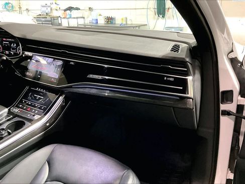 Used 2021 Audi Q7 3.0T Premium Plus w/ Premium Plus Package AWD/4WD image 19