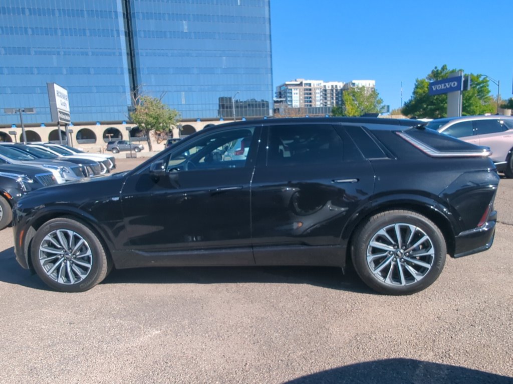 Certified 2024 Cadillac Lyriq Sport AWD/4WD image 4