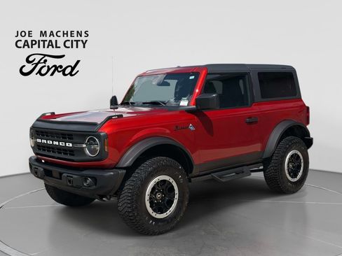 Used 2024 Ford Bronco Black Diamond w/ Sasquatch Package AWD/4WD image 9