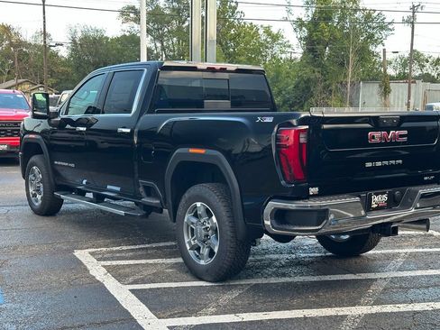 New 2026 GMC Sierra 2500 SLT w/ SLT Premium Package AWD/4WD image 16