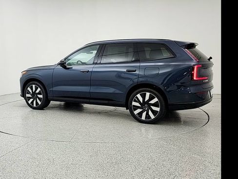 New 2026 Volvo EX90 Plus AWD/4WD image 7