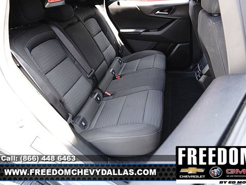 Used 2026 Chevrolet Equinox LT FWD image 12