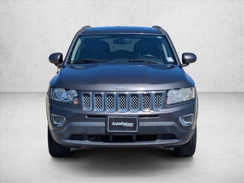 Used 2015 Jeep Compass High Altitude FWD image 2