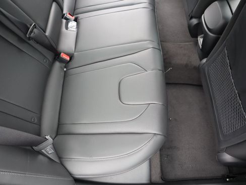 New 2025 Hyundai Elantra Limited image 21