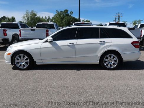 Used 2013 Mercedes-Benz E 350 4MATIC Wagon w/ Premium 2 Pkg image 2
