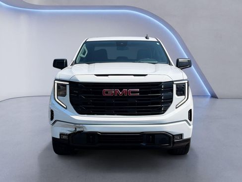 Used 2024 GMC Sierra 1500 Elevation AWD/4WD image 8
