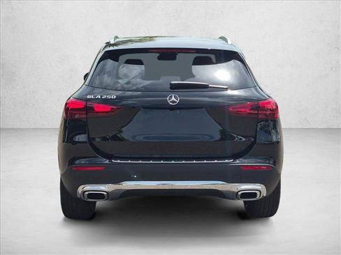 Used 2026 Mercedes-Benz GLA 250 image 7
