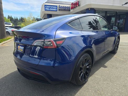 Used 2020 Tesla Model Y Long Range AWD/4WD image 9