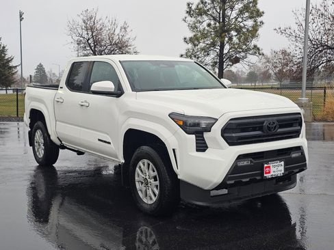 New 2026 Toyota Tacoma SR5 AWD/4WD image 6