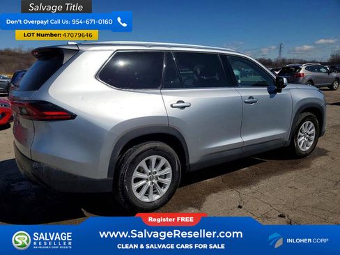 Used 2025 Toyota Grand Highlander AWD image 4