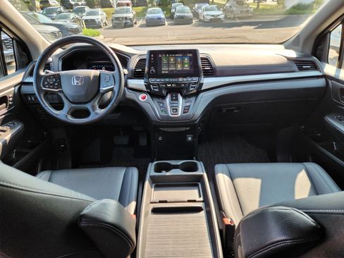 Certified 2023 Honda Odyssey EX-L image 8