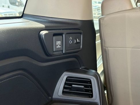 Used 2019 Honda Odyssey EX-L image 17