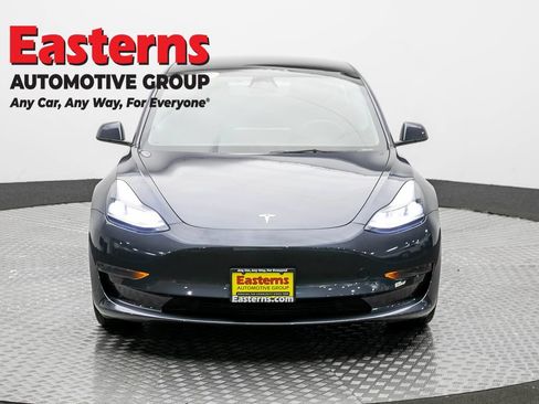 Used 2023 Tesla Model 3 Standard Range RWD image 2