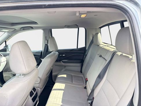 Used 2019 Honda Ridgeline RTL image 13